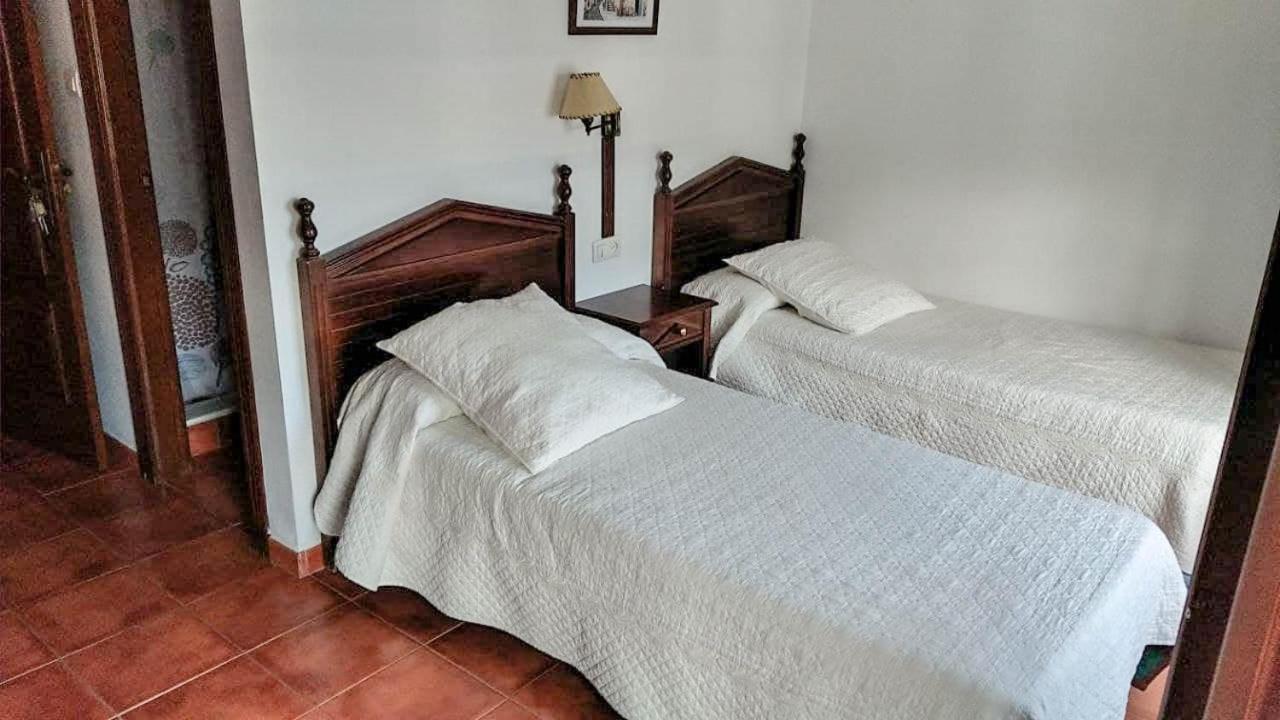 Hostal El Cascapenas De La Alpujarra Capileira Exteriör bild